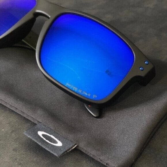 OO9102 Oakley Holbrook Prizm Polarized Sunglasses - Picture 5 of 7